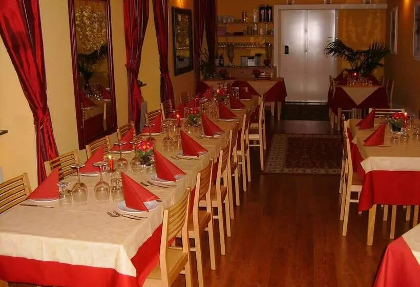 Отель Vista Lago