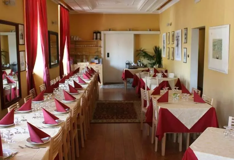 Отель Vista Lago