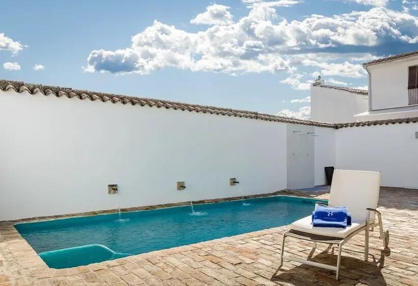 Hotelli Yit La Casona Del Arco