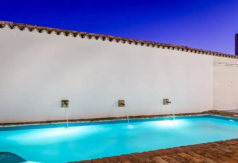 Hotelli Yit La Casona Del Arco