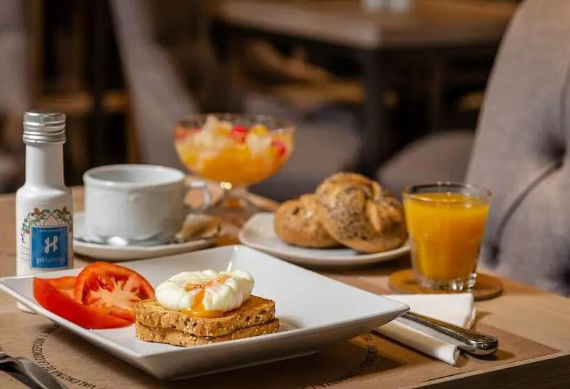 Hotelli Yit La Casona Del Arco