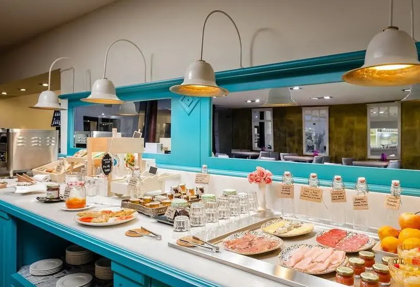 Hotelli Yit La Casona Del Arco