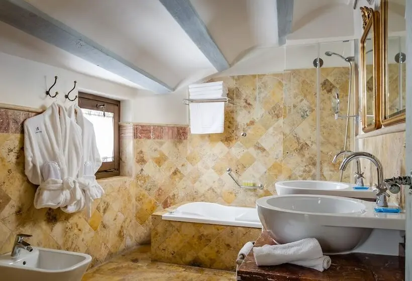 Hotelli Yit La Casona Del Arco