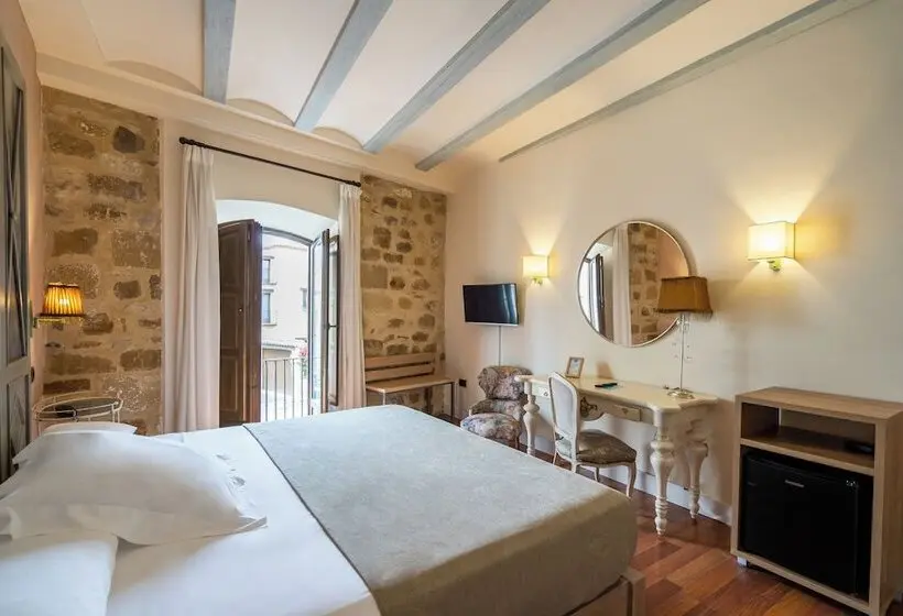 Hotelli Yit La Casona Del Arco