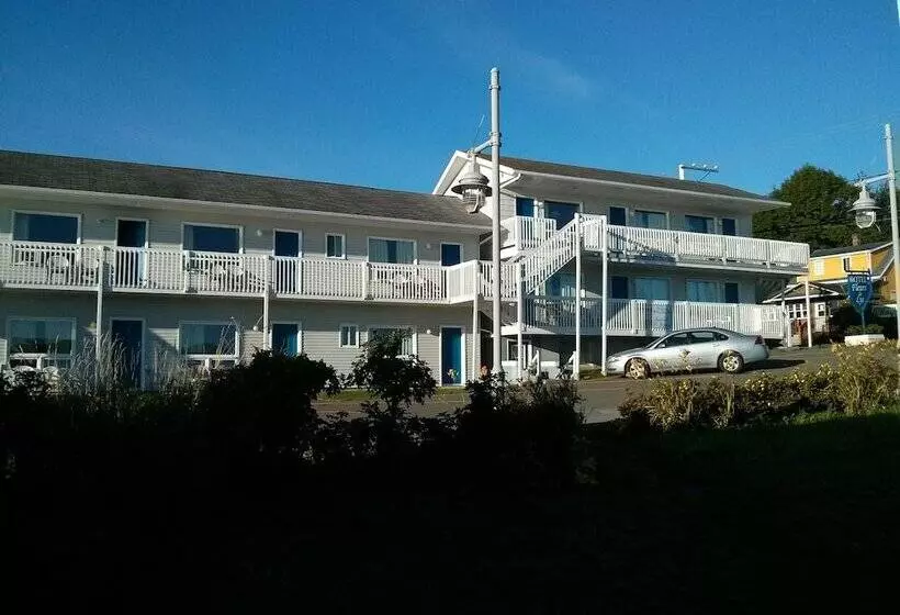 Motel Fleur De Lys