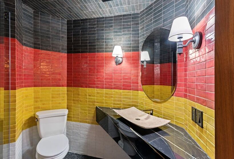 مُتل Wolfe S Moab