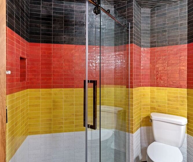 مُتل Wolfe S Moab