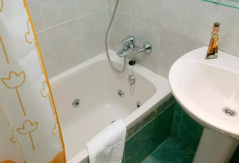 Apartamentos Albir Confort  Estrella