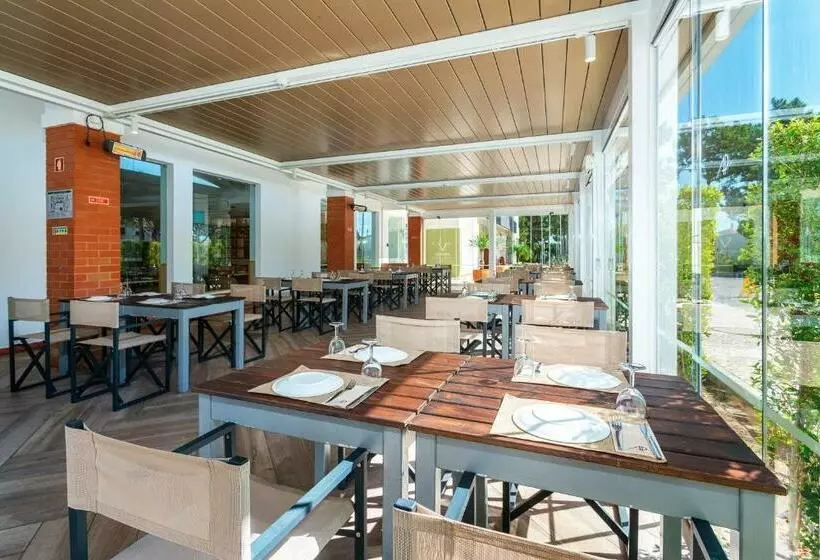 בית מלון כפרי Ap Victoria Sports & Beach