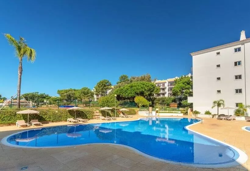 בית מלון כפרי Ap Victoria Sports & Beach