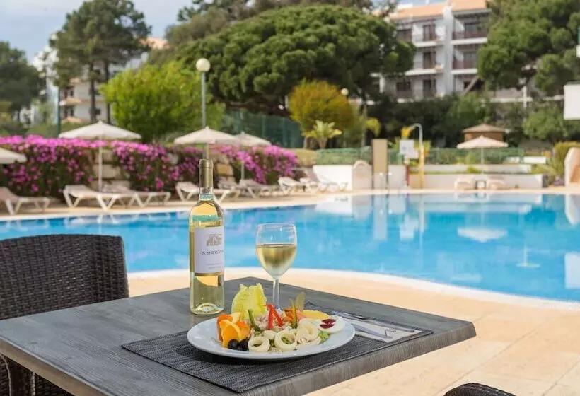 בית מלון כפרי Ap Victoria Sports & Beach