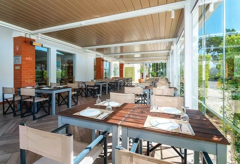 בית מלון כפרי Ap Victoria Sports & Beach