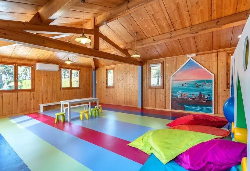 בית מלון כפרי Ap Victoria Sports & Beach