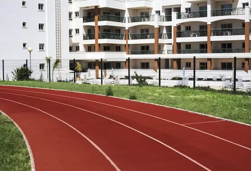 בית מלון כפרי Ap Victoria Sports & Beach