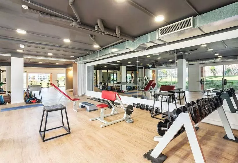 בית מלון כפרי Ap Victoria Sports & Beach