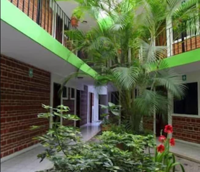 Отель Arboledas Industrial