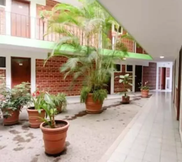 Отель Arboledas Industrial