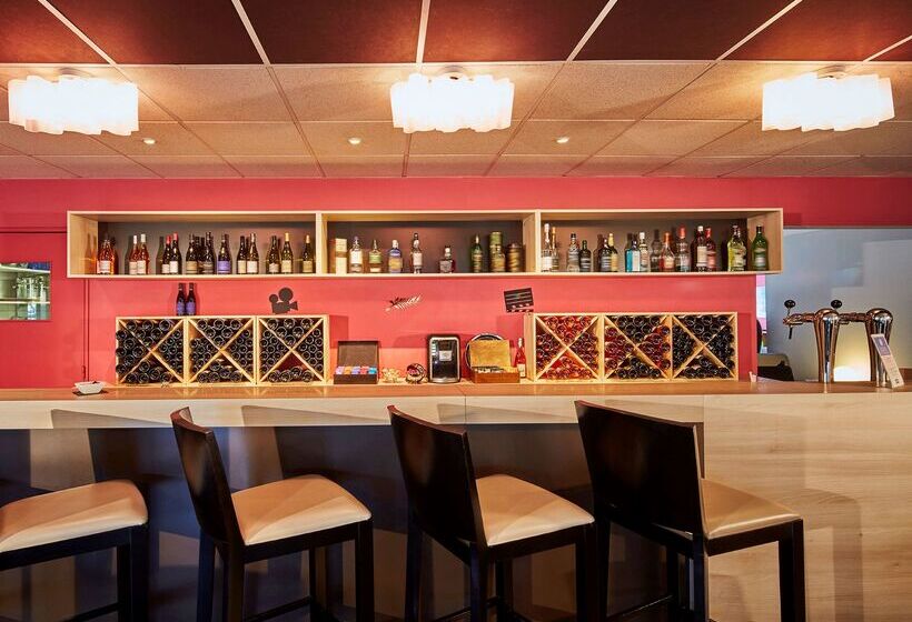 酒店 Kyriad Tours Sud  Chambraylestours