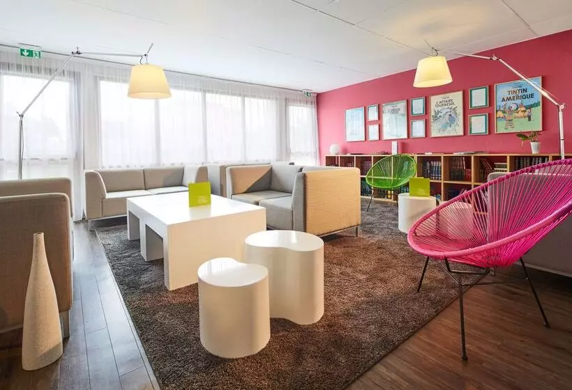 Hotell Kyriad Tours Sud  Chambraylestours