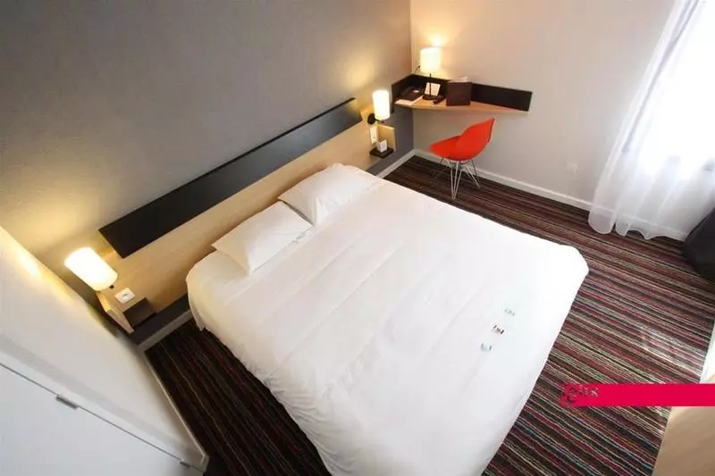 Hotell Kyriad Tours Sud  Chambraylestours