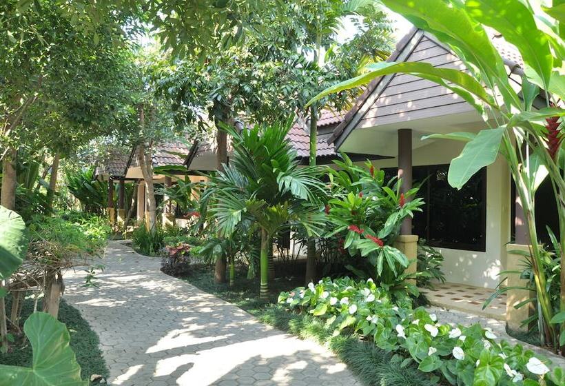 Laluna Hotel And Resort, Chiang Rai