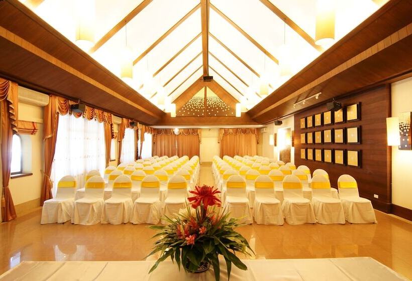 Laluna Hotel And Resort, Chiang Rai