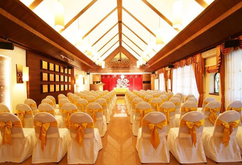 Laluna Hotel And Resort, Chiang Rai