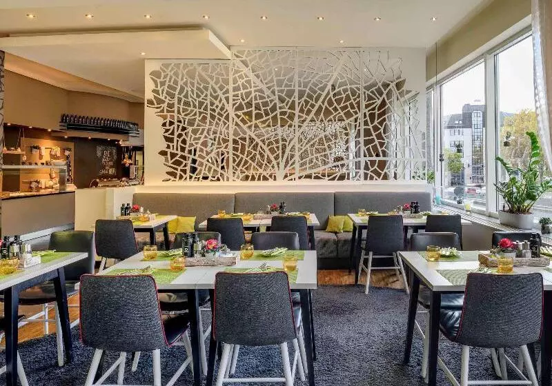 בית מלון כפרי Mercure  Stuttgart City Center