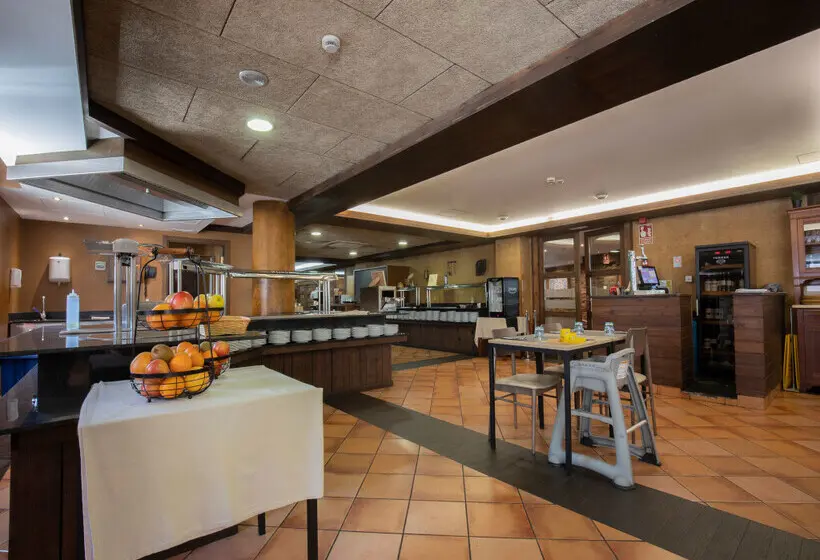 هتل Màgic Ski by Nexta