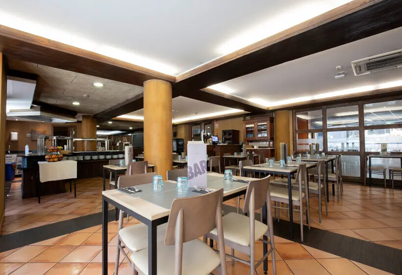 هتل Màgic Ski by Nexta