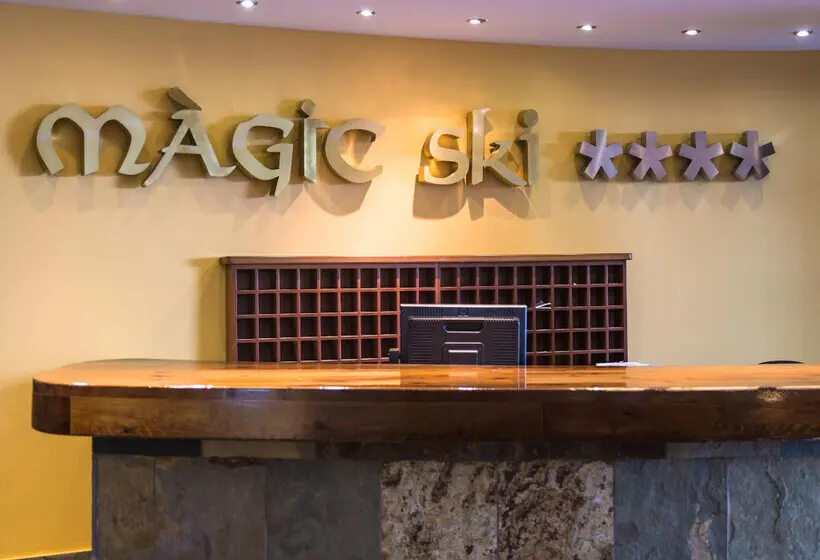 هتل Màgic Ski by Nexta