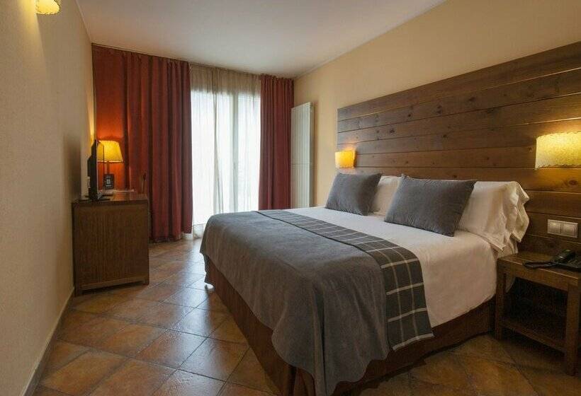 هتل Màgic Ski by Nexta