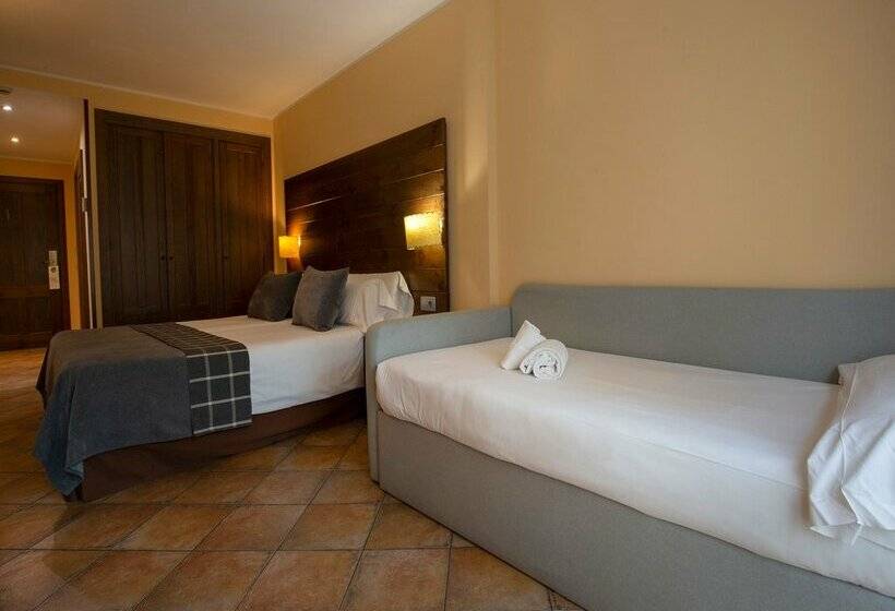 هتل Màgic Ski by Nexta