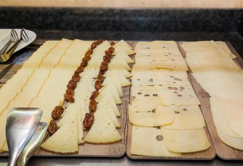 هتل Màgic Ski by Nexta