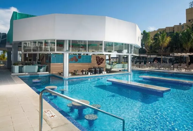 Hotel Riu Ocho Rios - All Inclusive