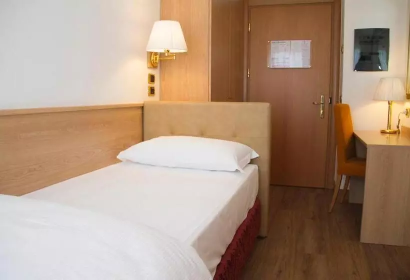 هتل Sporting Trento