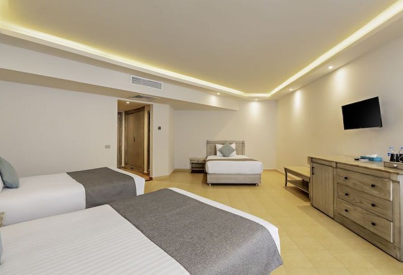 هتل Sunrise Alma Bay Resort