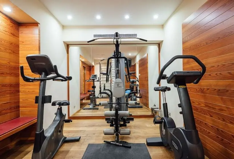 PeakTure Hotel Bucharest
