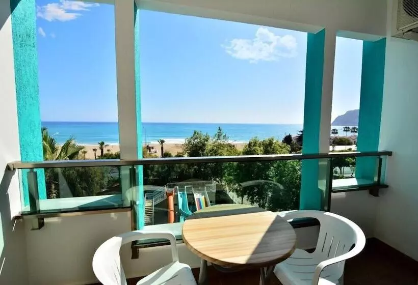 בית מלון כפרי Ananas