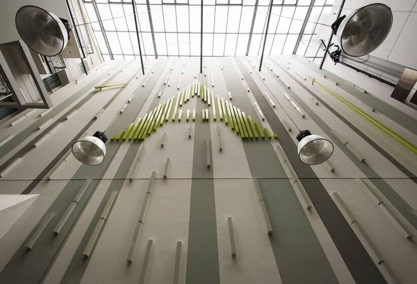 Отель Atrium Fashion