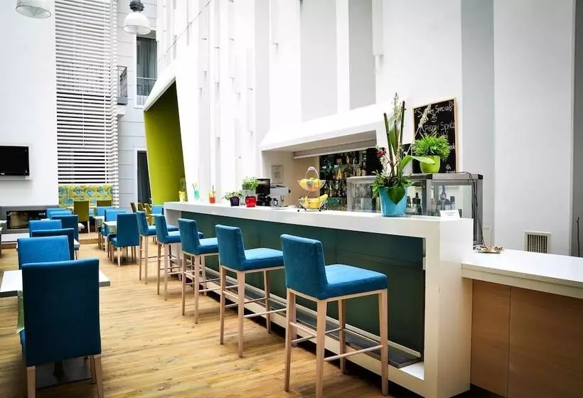 酒店 Atrium Fashion