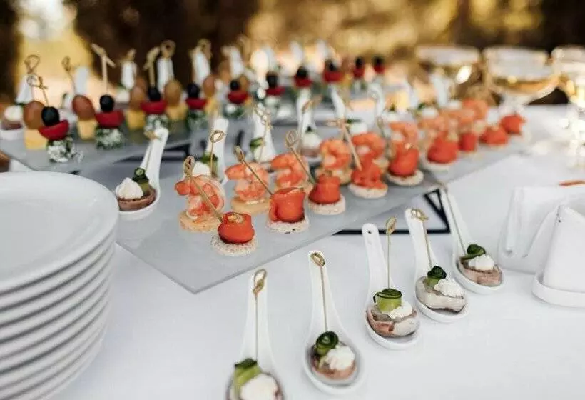 Szálloda AZZ Pamplona Norte