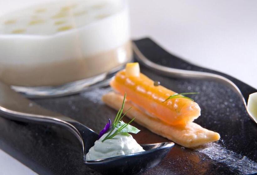 בית מלון כפרי Château Golf Des Sept Tours