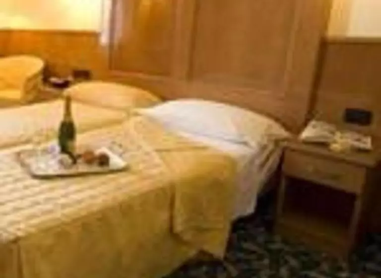 酒店 Cinque Giornate