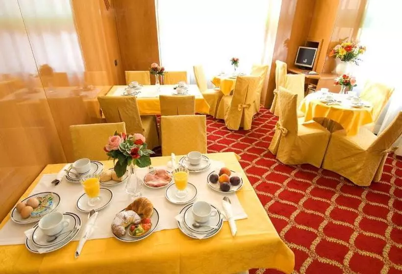 酒店 Cinque Giornate