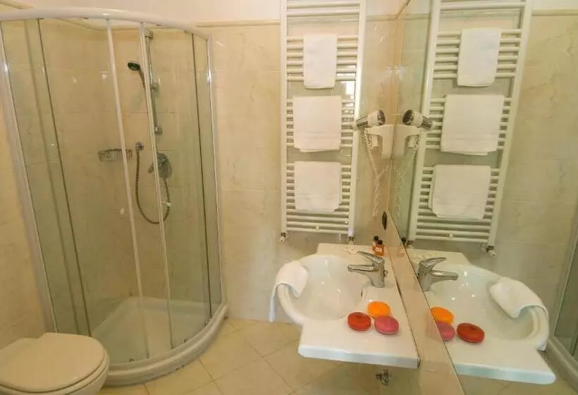 酒店 Cinque Giornate