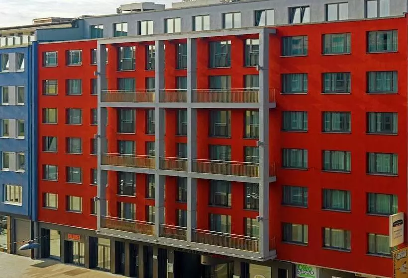 ホテル Courtyard By Marriott Munich City Center