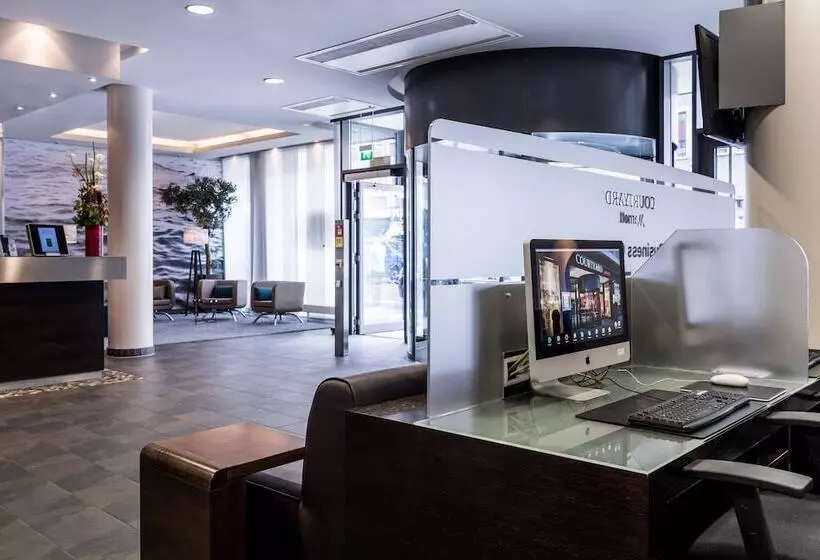 ホテル Courtyard By Marriott Munich City Center