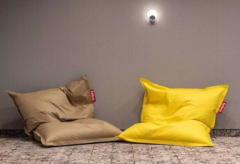 ホテル Courtyard By Marriott Munich City Center