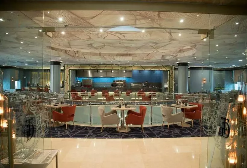 هتل Holiday Inn Moscow Sokolniki, An Ihg